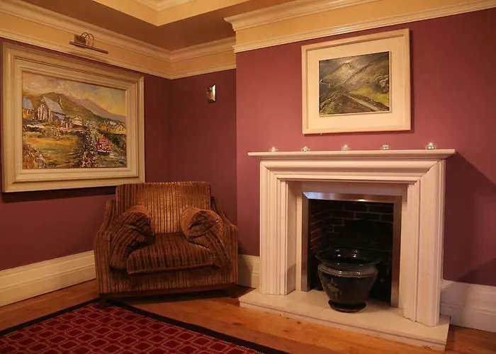 Ceann Sibeal 3* באליפריטר